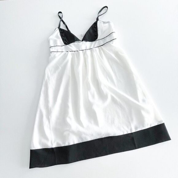 MinkPink // Size Medium // Black and White dress - Picture 1 of 10
